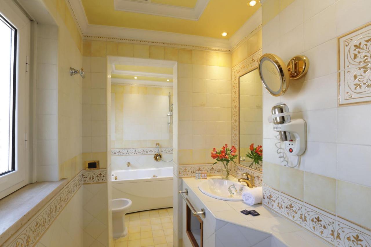 Hotel Homs Rome Bagian luar foto